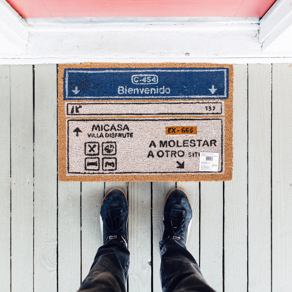 Felpudo de Coco Natural con Base Antideslizante, Absorbente para la entrada de casa, Ideal para Puerta Exterior o Pasillo. Bienvenido cartel autopista. 3 tamaños disponibles