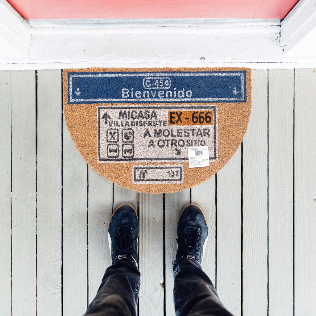 Felpudo de Coco Natural con Base Antideslizante, Absorbente para la entrada de casa, Ideal para Puerta Exterior o Pasillo. Bienvenido cartel autopista. 3 tamaños disponibles