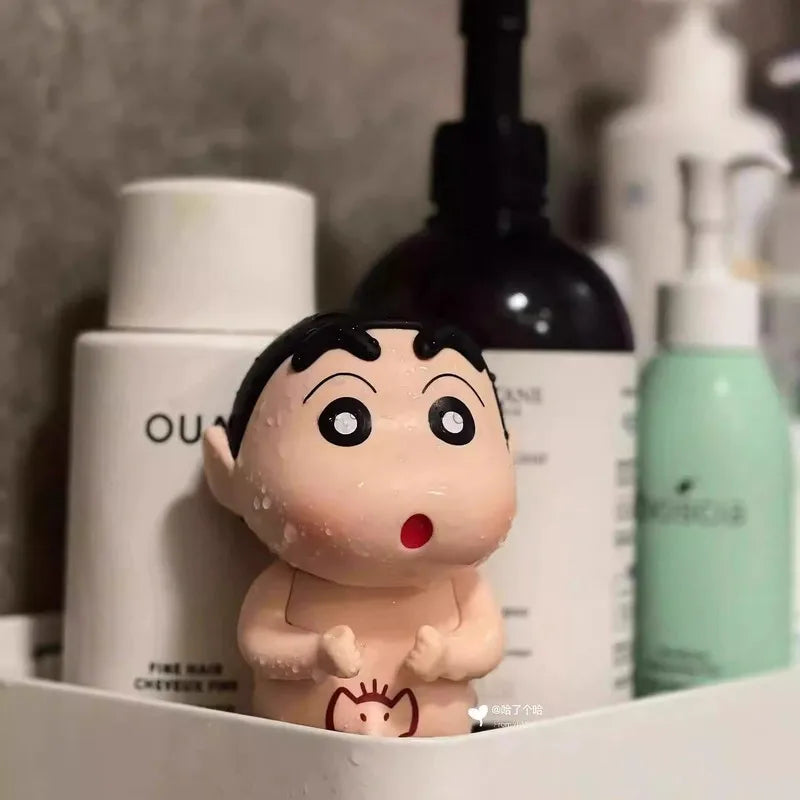 Crayón de baño Shin Chan, decoración bonita, accesorios para lavabo de baño, muebles para el hogar, gama alta, pequeño y único