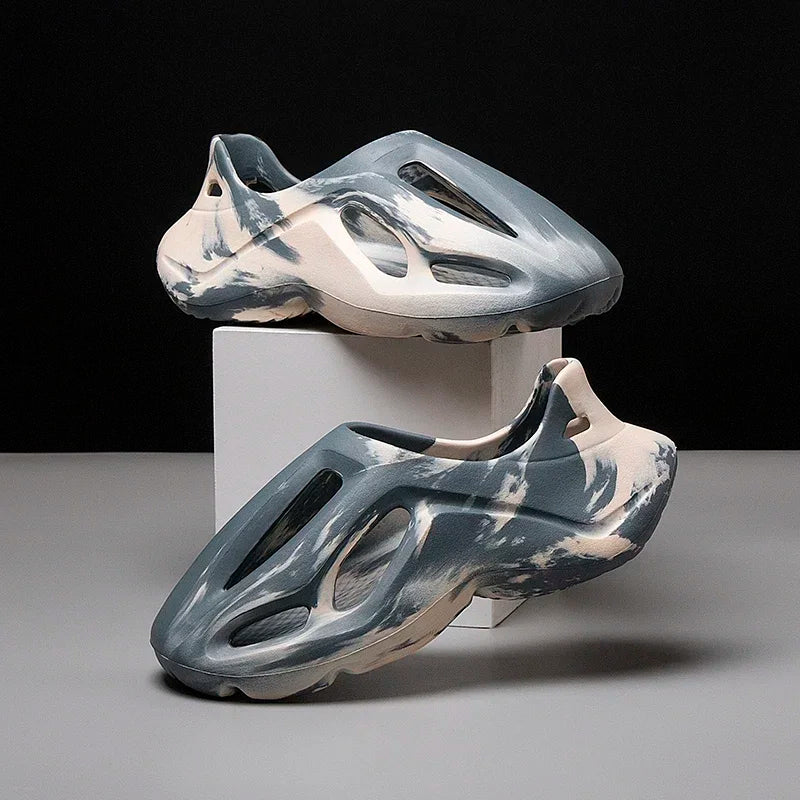 EVA sandals for adults, injection-molded casual beach shoes for men and women, soft and non-slip slippers, sizes 36-47