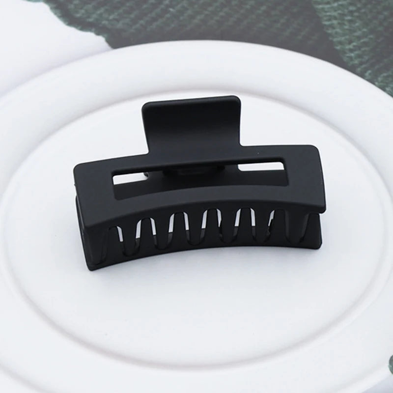 Korean plastic hair clips for women and girls, hairpins, large hair clip, crab barrette, fashion ornament, hair accessories