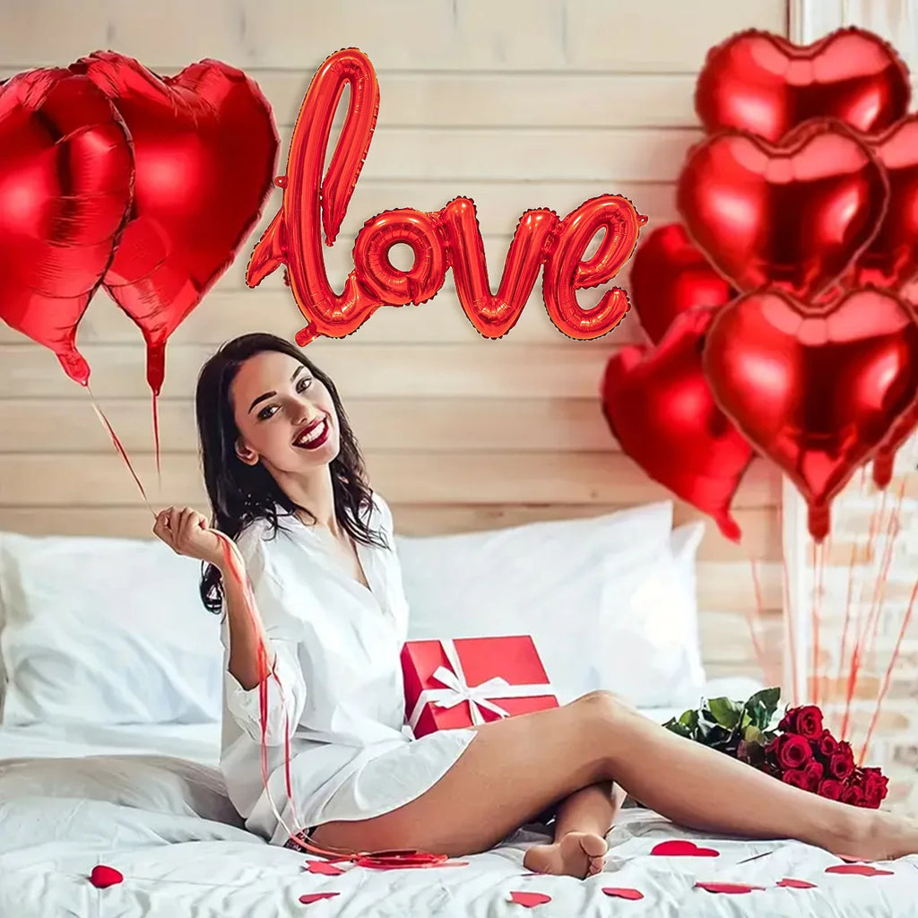 Red "love" letter balloon set, 407 pieces, 18-inch heart-shaped balloon, rose petals, Valentine's Day party, anniversary decoration
