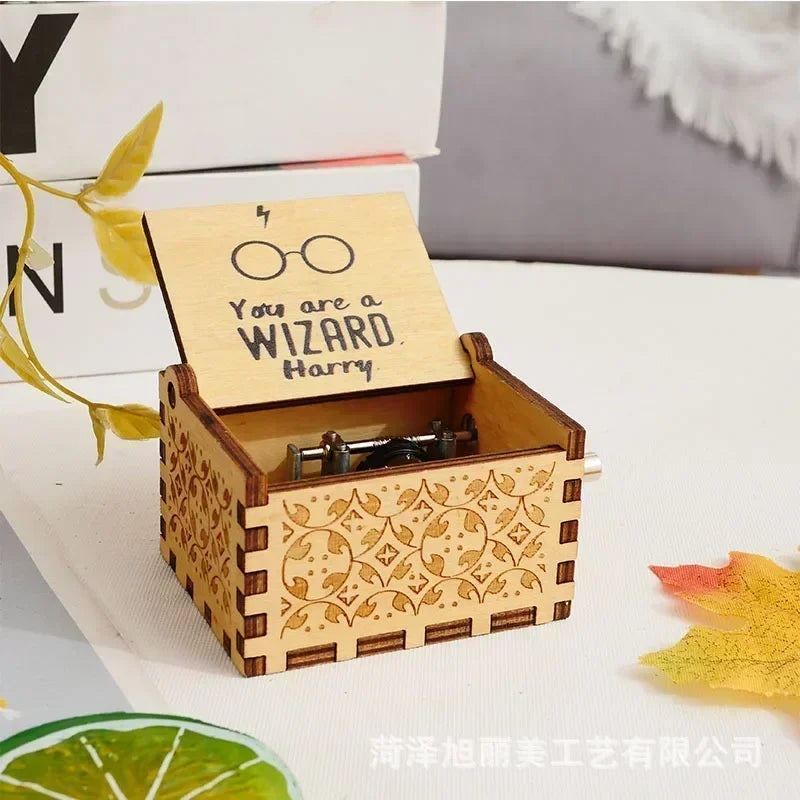 Caja de música con manivela temática de Harries, caja de música con manivela tallada antigua de madera, figura, regalo de cumpleaños de feliz Halloween