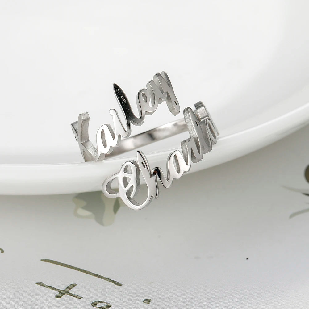Anillo Personalizado con Doble Nombre para Mujer y Hombre, Regalo Familiar para Parejas, Color Dorado, Acero Inoxidable, Joyería Metálica