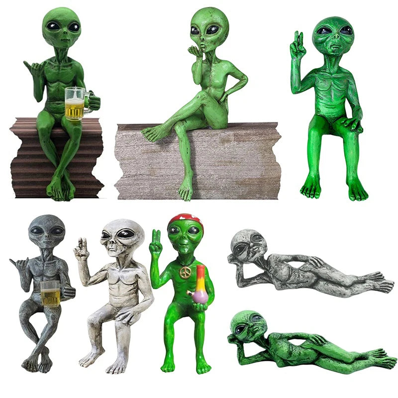 Alien resin statue, ornament, alien garden sculptures and statues, the best artistic decoration for indoors, outdoors, home or office, collectible