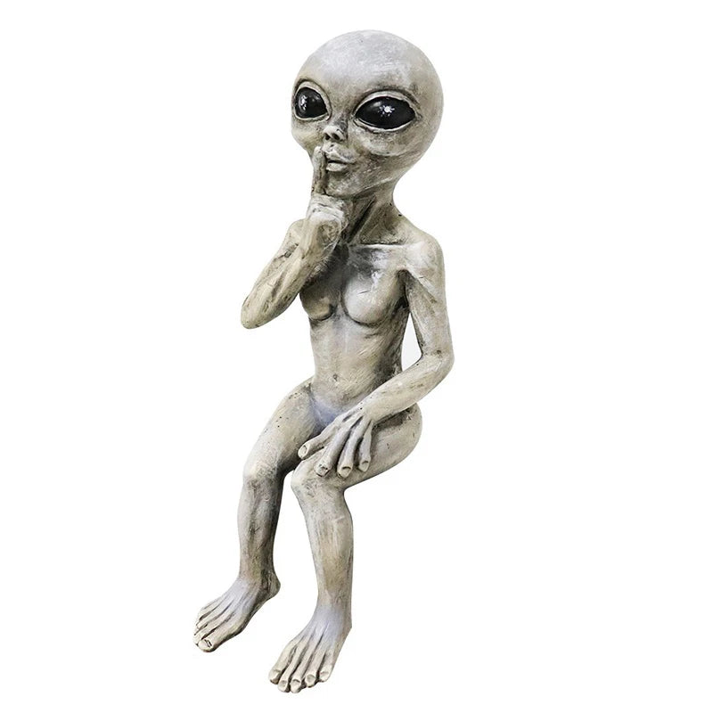 Alien resin statue, ornament, alien garden sculptures and statues, the best artistic decoration for indoors, outdoors, home or office, collectible